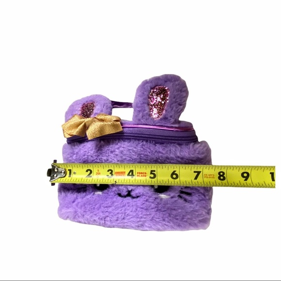 NWT Kids FuRever Friends MakeUp & Accessory Bag. - Picture 6 of 13